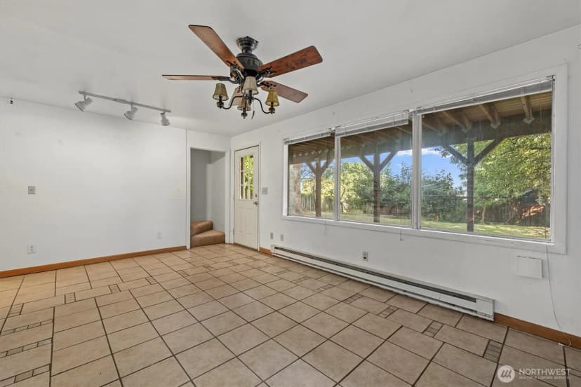Property photo for 4511 Lakeway Drive, Bellingham photo 26