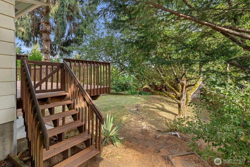 Property photo for 4511 Lakeway Drive, Bellingham photo 38