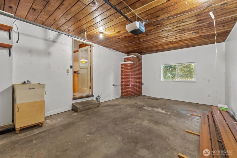 Property photo for 4511 Lakeway Drive, Bellingham photo 32
