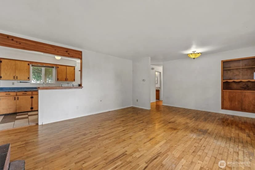 Property photo for 4511 Lakeway Drive, Bellingham photo 17