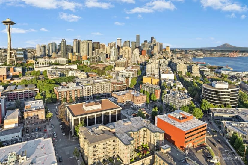 Property photo for 133 Queen Anne Avenue N #304, Seattle