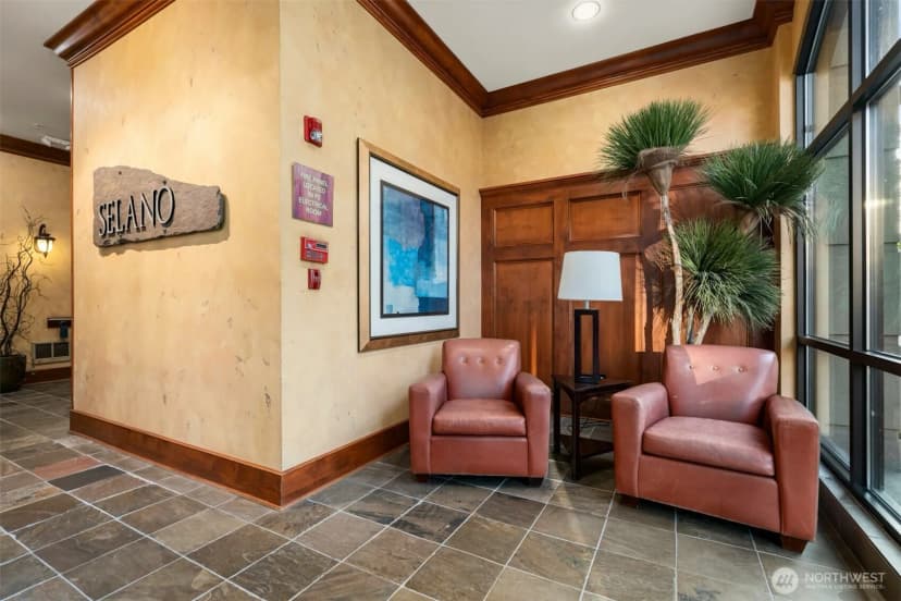 Property photo for 133 Queen Anne Avenue N #304, Seattle photo 20