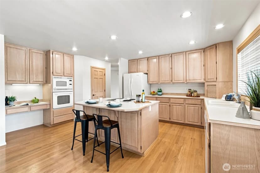 Property photo for 20312 131st Place Se, Kent photo 9