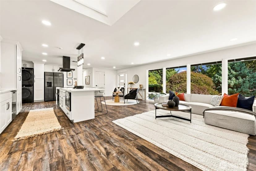 Property photo for 1821 155th Avenue Se, Bellevue photo 6