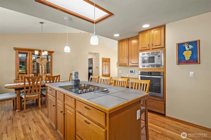 Property photo for 16115 Nw 4th Avenue, Arlington photo 12