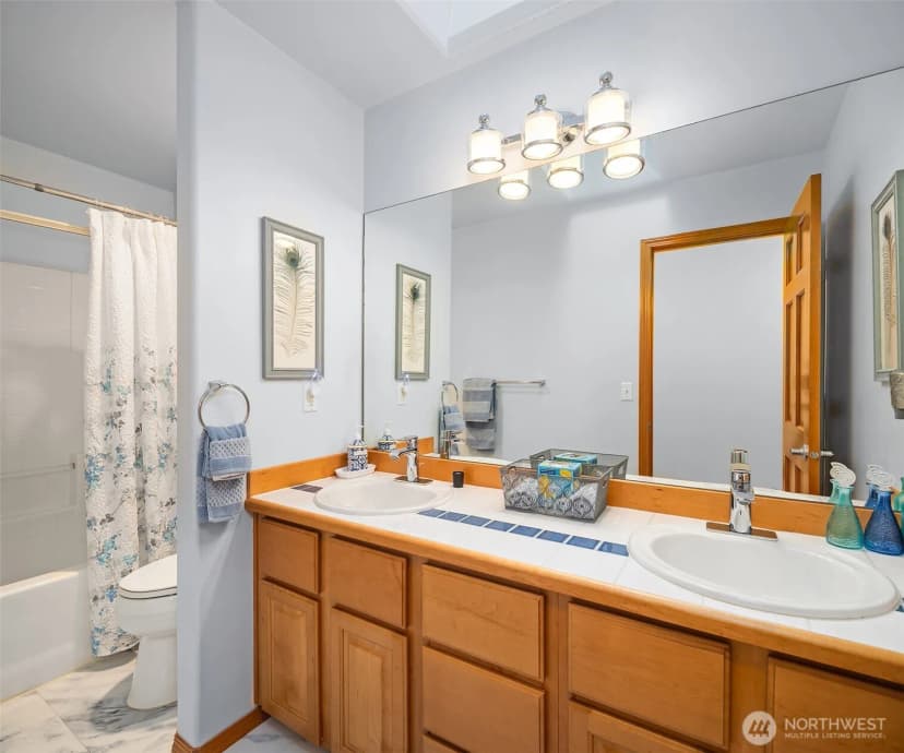 Property photo for 16115 Nw 4th Avenue, Arlington photo 22