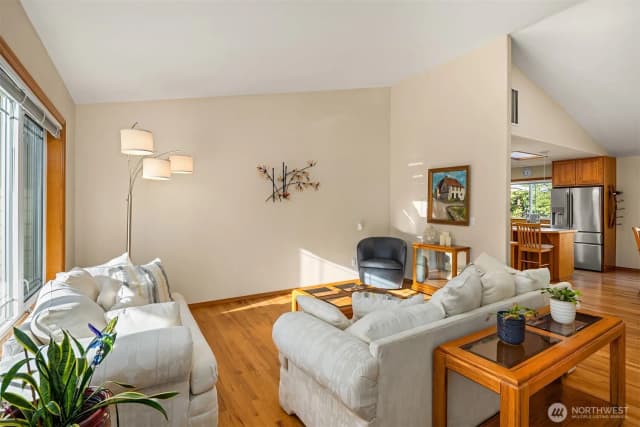 Property photo for 16115 Nw 4th Avenue, Arlington photo 4