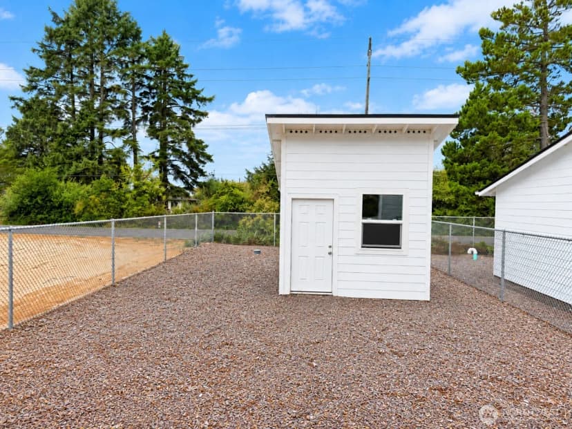 Property photo for 607 Sunset Avenue Ne #n8, Ocean Shores photo 22