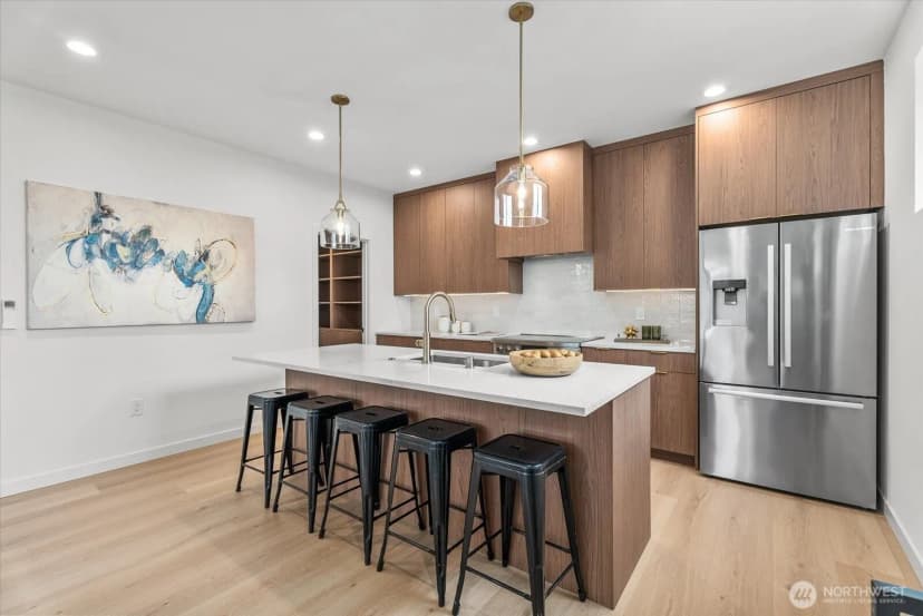 Property photo for 7509 12th Avenue Sw, Seattle photo 10