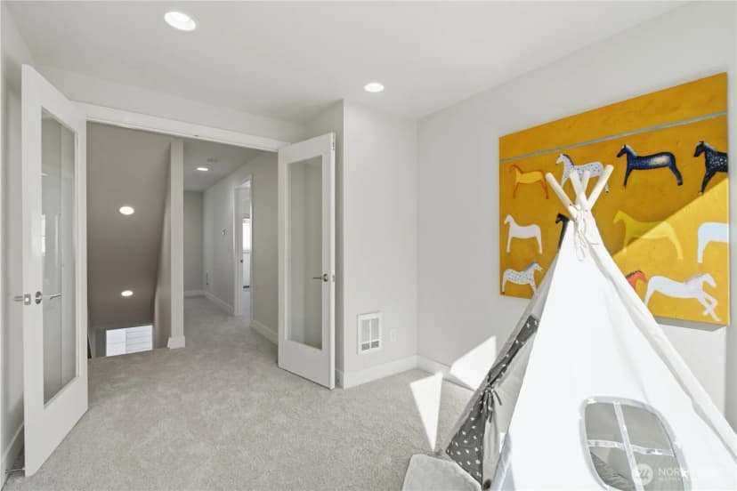 Property photo for 2214 Franklin Ave E #b, Seattle photo 18