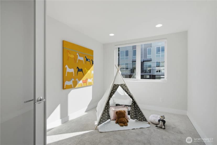 Property photo for 2214 Franklin Ave E #b, Seattle photo 17