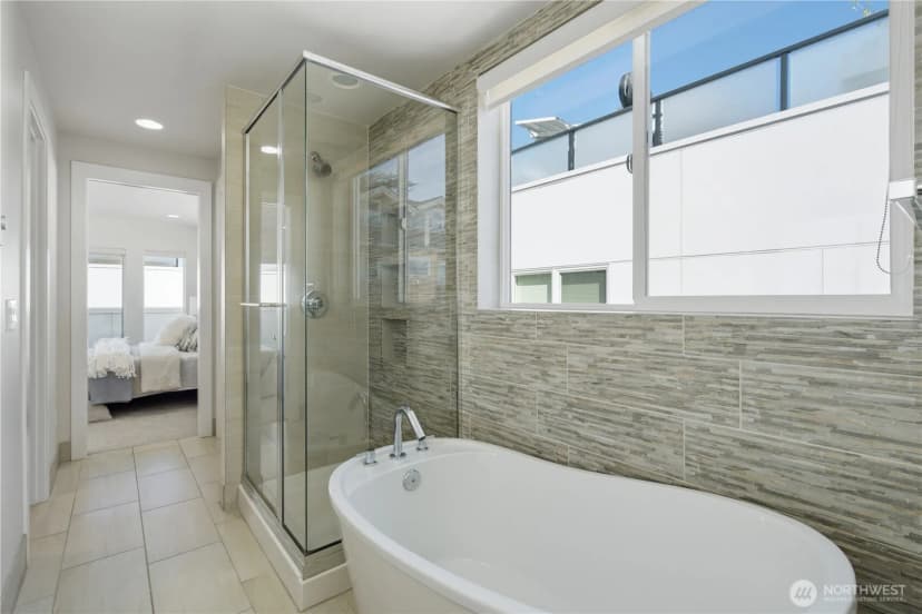 Property photo for 2214 Franklin Ave E #b, Seattle photo 26