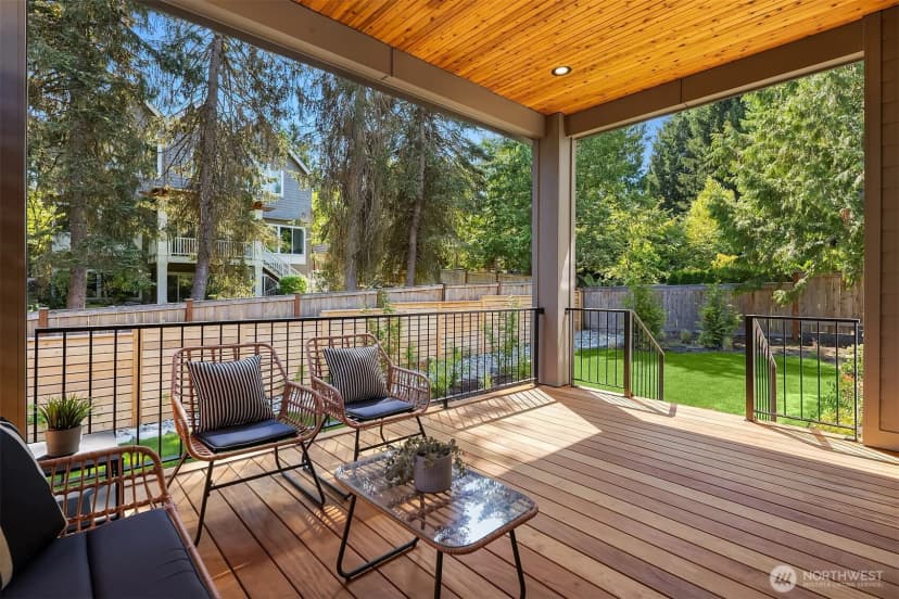 Property photo for 10217 Ne 24th Street, Bellevue photo 11