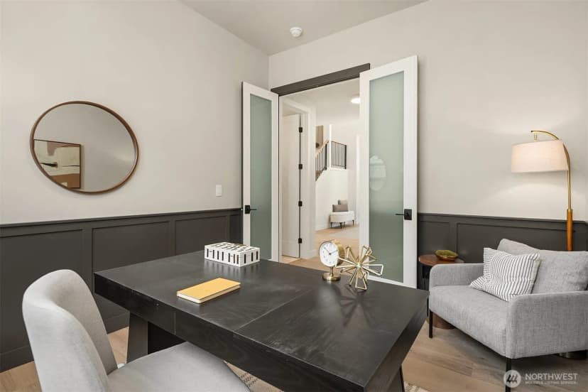 Property photo for 10217 Ne 24th Street, Bellevue photo 16