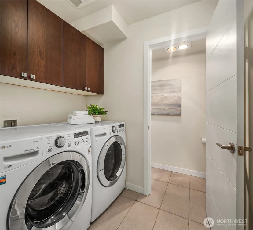 Property photo for 10363 Ashworth Avenue N, Seattle photo 21