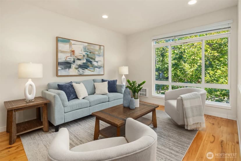 Property photo for 10363 Ashworth Avenue N, Seattle photo 12