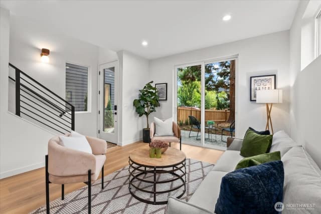 Property photo for 7511 12th Avenue Sw, Seattle photo 5