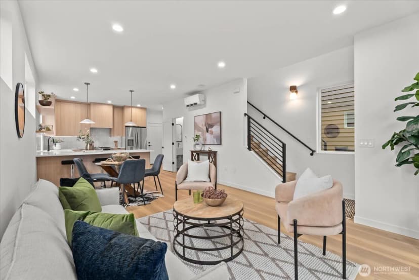 Property photo for 7511 12th Avenue Sw, Seattle photo 3