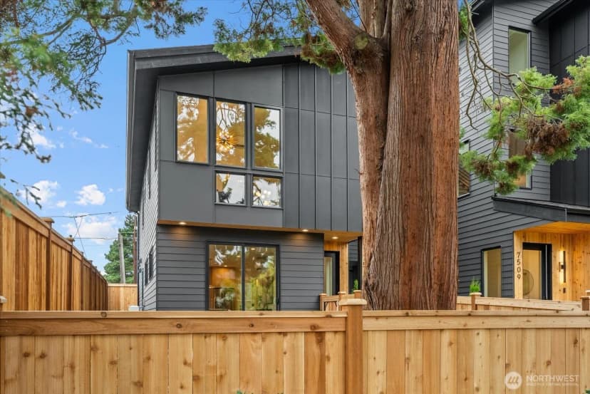 Property photo for 7511 12th Avenue Sw, Seattle photo 24