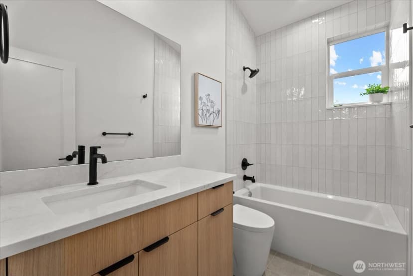 Property photo for 7511 12th Avenue Sw, Seattle photo 17
