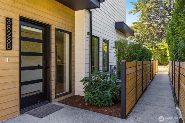 Property photo for 3828 35th Avenue W ##b, Seattle photo 3