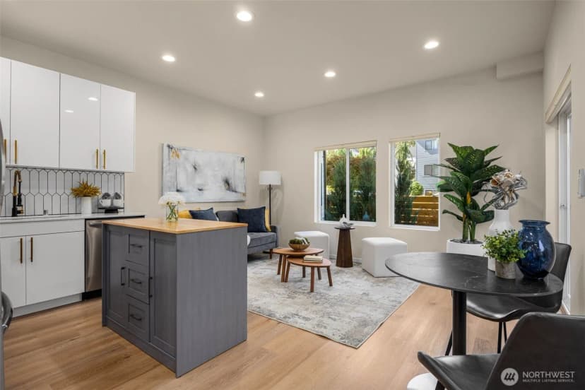 Property photo for 3828 35th Avenue W ##b, Seattle photo 7