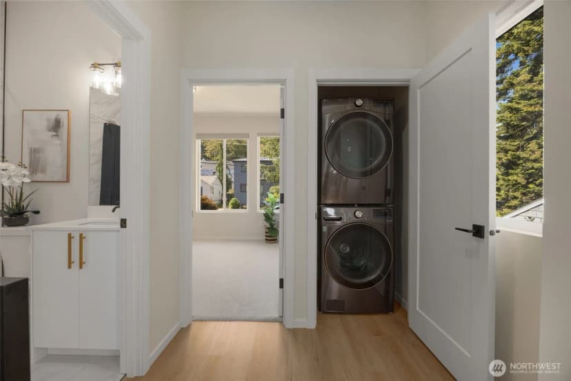 Property photo for 3828 35th Avenue W ##b, Seattle photo 17