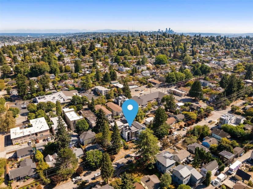 Property photo for 3828 35th Avenue W ##b, Seattle photo 25
