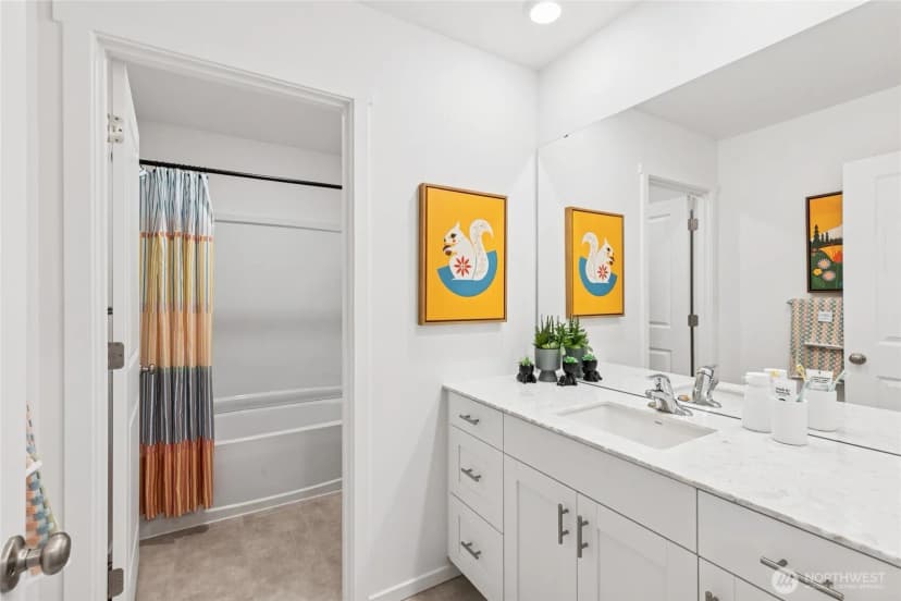 Property photo for 1435 Lambertus Avenue #19, Buckley photo 26