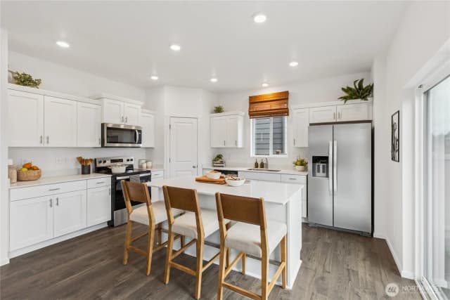 Property photo for 1435 Lambertus Avenue #19, Buckley photo 4