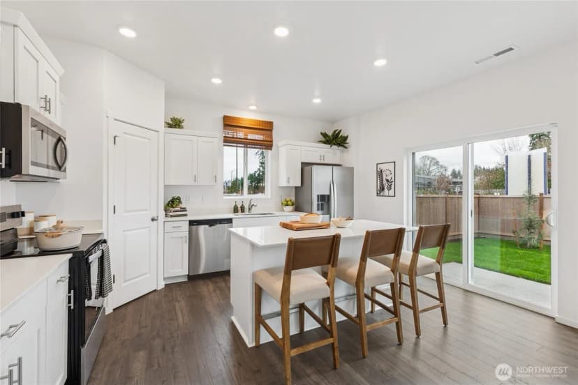 Property photo for 1435 Lambertus Avenue #19, Buckley photo 15
