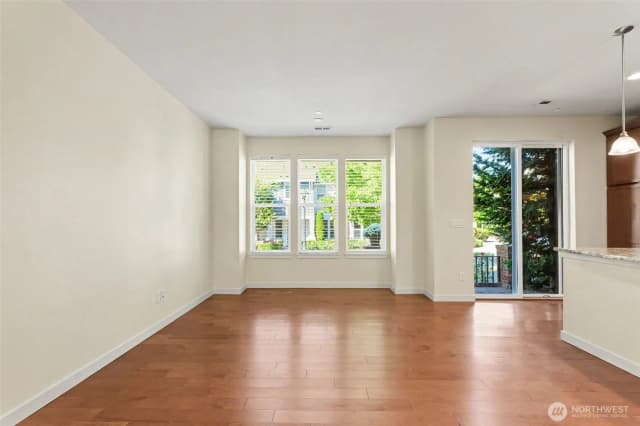 Property photo for 1423 Ne Hickory Lane, Issaquah photo 5
