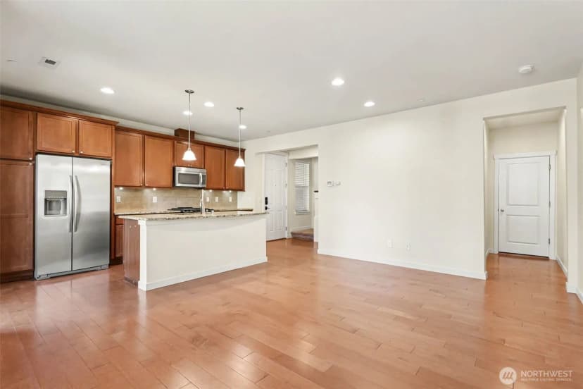 Property photo for 1423 Ne Hickory Lane, Issaquah photo 7