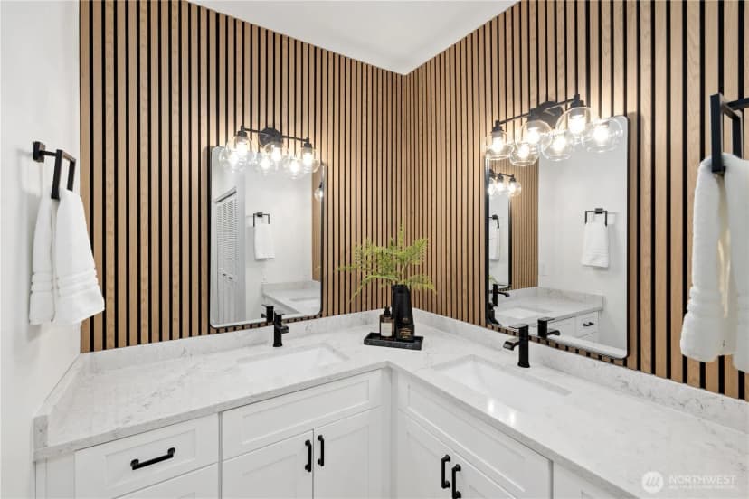 Property photo for 2105 Westlake Avenue N #201, Seattle photo 20