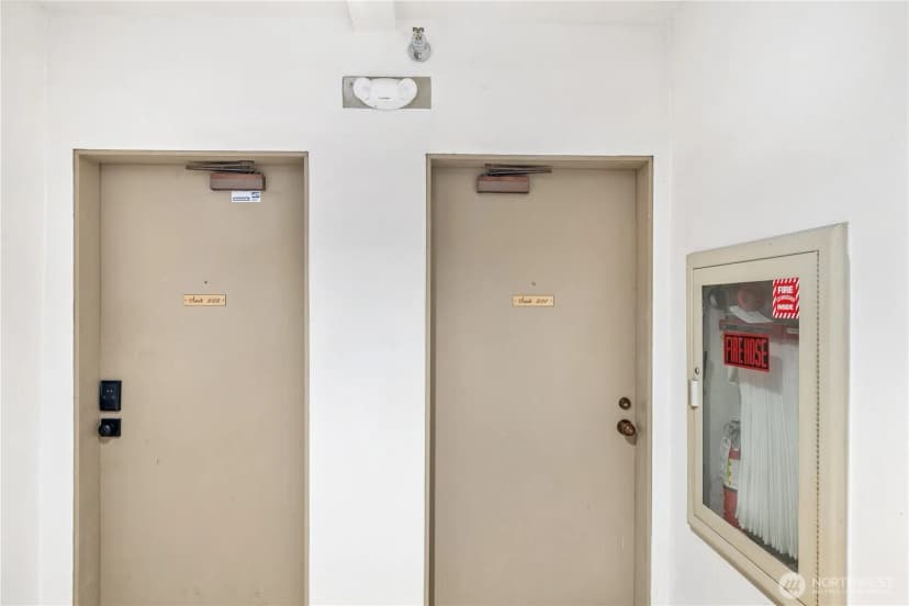 Property photo for 2105 Westlake Avenue N #201, Seattle photo 27