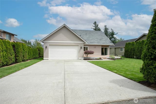 Property photo for 1451 Larkspur Street, Lynden