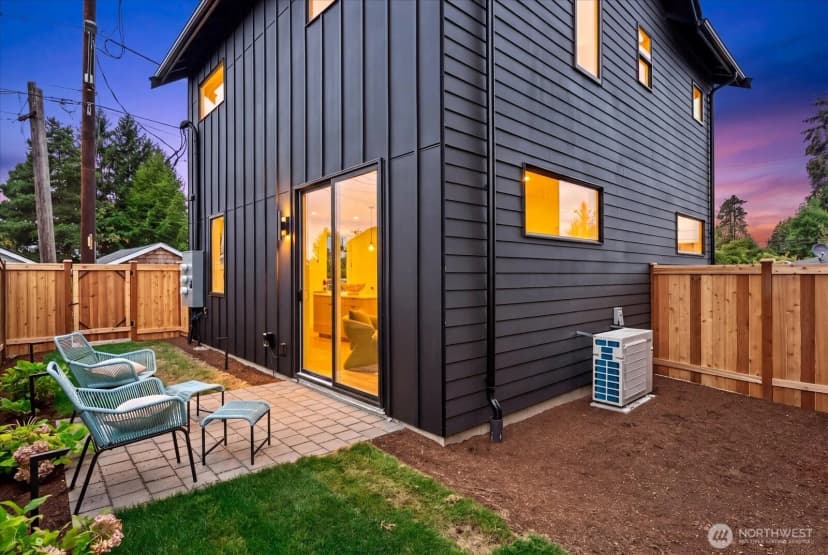 Property photo for 7513 12th Avenue Sw, Seattle photo 17