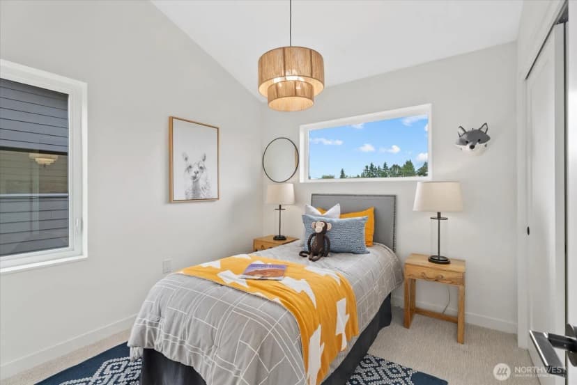 Property photo for 7513 12th Avenue Sw, Seattle photo 13