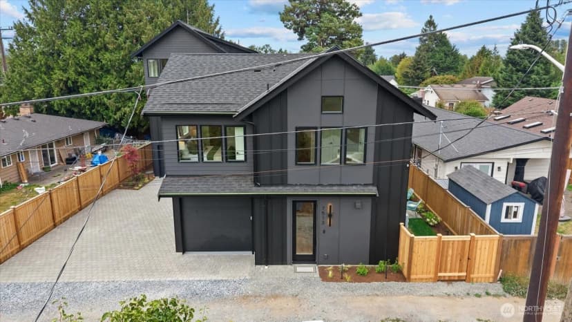 Property photo for 7513 12th Avenue Sw, Seattle photo 25