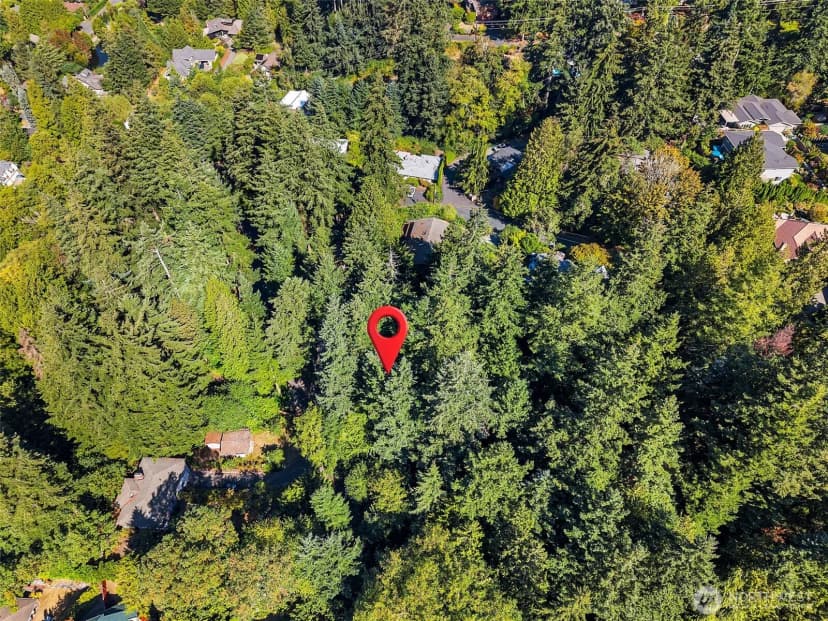 Property photo for 7414 Soundview Drive, Edmonds photo 12