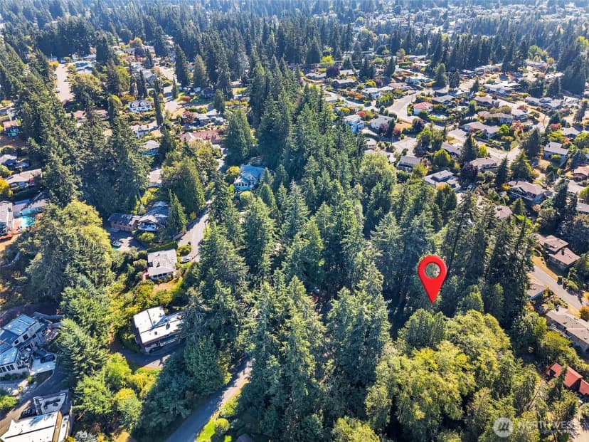 Property photo for 7414 Soundview Drive, Edmonds photo 8
