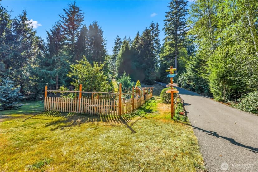 Property photo for 15678 Virginia Loop Road Ne, Poulsbo photo 34