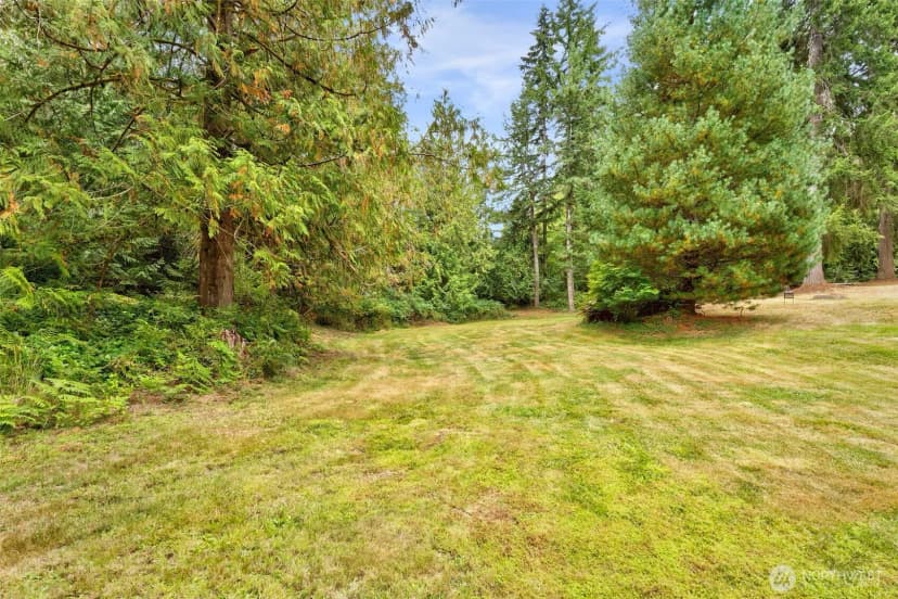 Property photo for 905 Griffiths Lane W, Seabeck photo 29