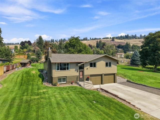 Property photo for 11007 E Rockwell Ave, Spokane Valley