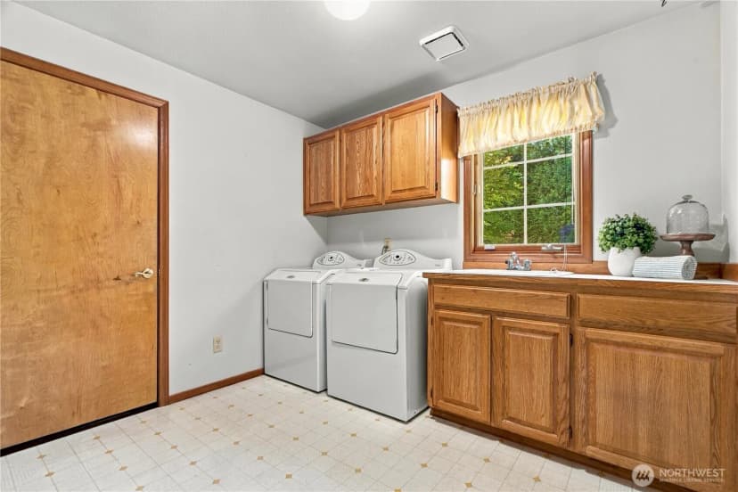 Property photo for 21109 50 Drive Se, Bothell photo 35