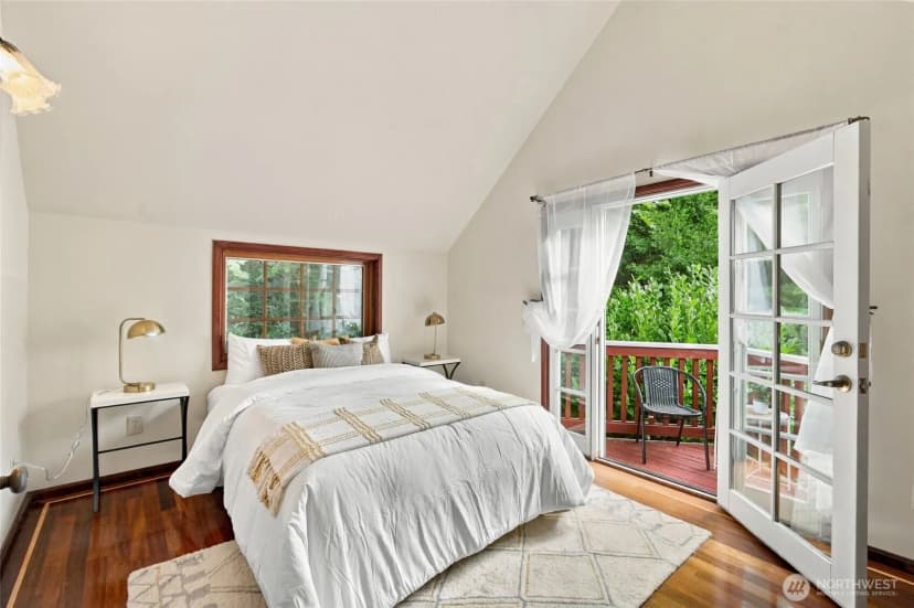 Property photo for 8025 45th Avenue Ne, Seattle photo 23