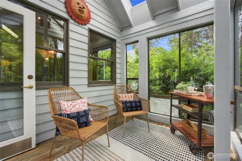 Property photo for 8025 45th Avenue Ne, Seattle photo 15