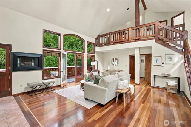 Property photo for 8025 45th Avenue Ne, Seattle photo 5