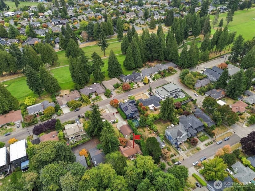 Property photo for 8025 45th Avenue Ne, Seattle photo 37