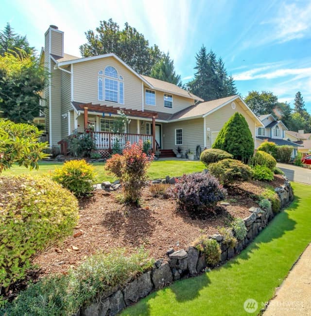 Property photo for 1120 24th Avenue Se, Puyallup photo 2